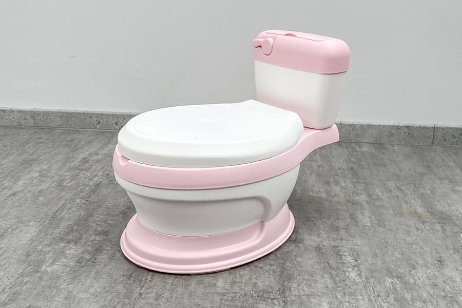 2 Kindertoiletten WuuHoo Potty